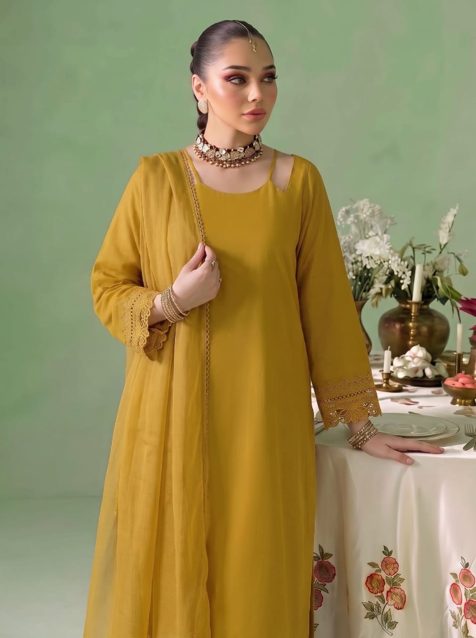 Golden Mustard – Solid Lawn Cotton 3-Piece with Chiffon Dupatta