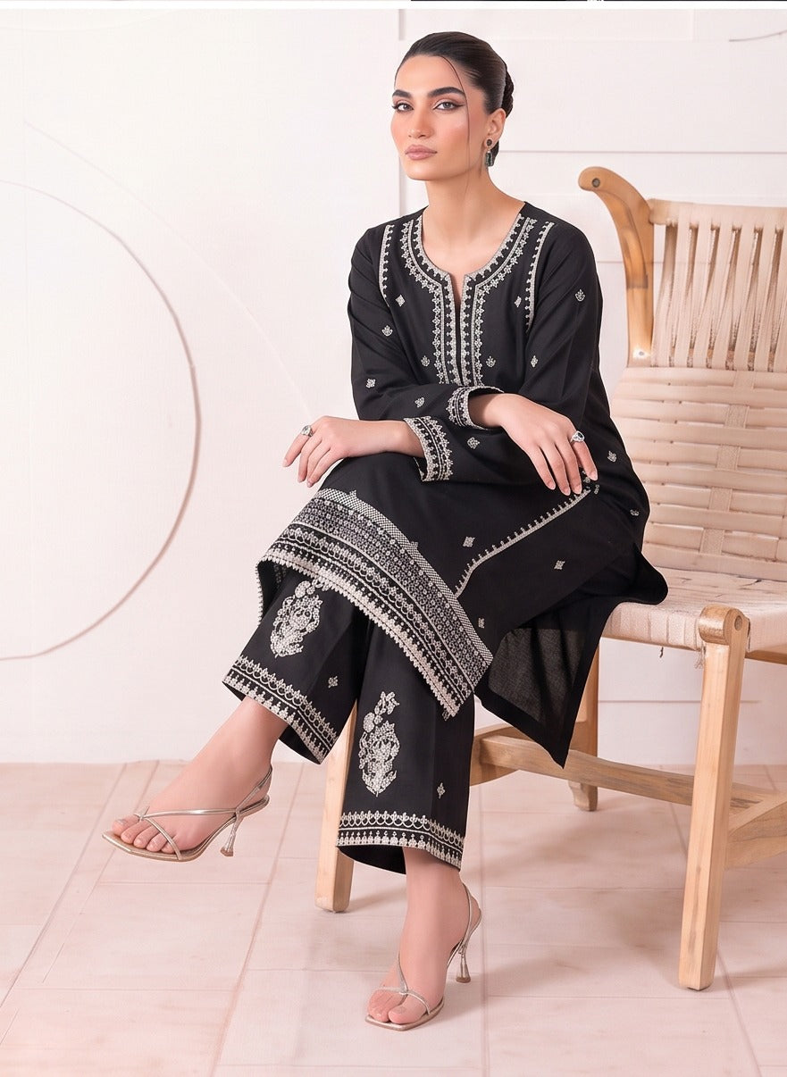 Black Elegance – Embroidered Lawn 2-Piece Suit